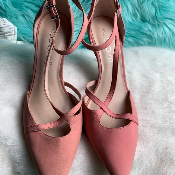 Aldo pink pointy toe heel - Picture 1 of 4